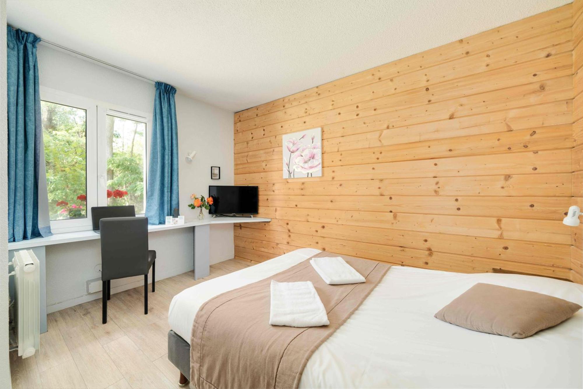 Hotel Acacia Nancy Sud Luneville Moncel-lès-Lunéville Buitenkant foto