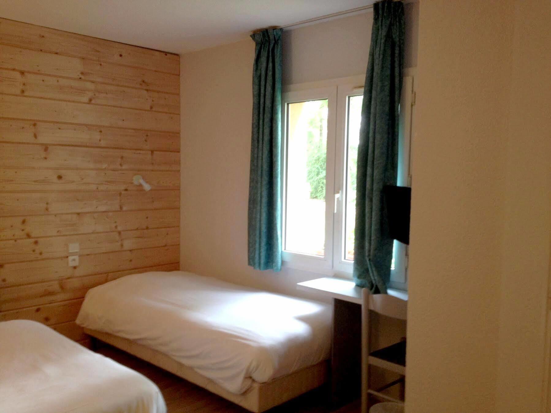 Hotel Acacia Nancy Sud Luneville Moncel-lès-Lunéville Buitenkant foto